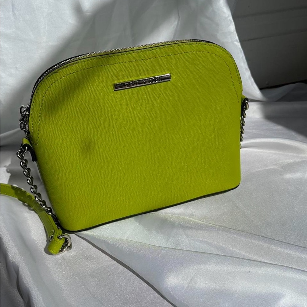 Steve Madden Green Crossbody Bag with Chain Strap